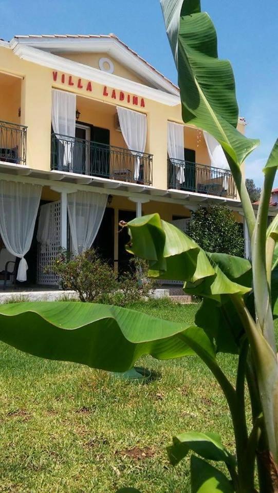 Villa Ladina Lygia  Exterior photo